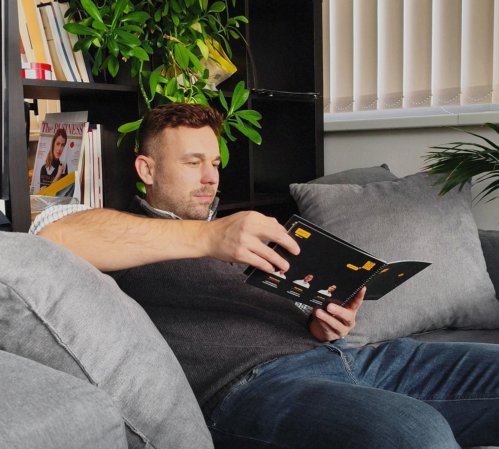 design/carousel/designteam1